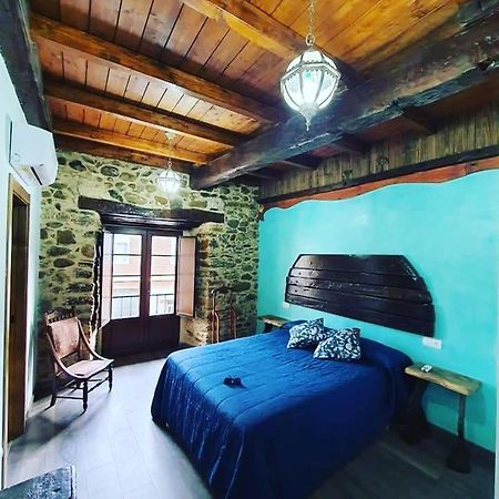 Hostal La Medina De Camponaraya Екстер'єр фото