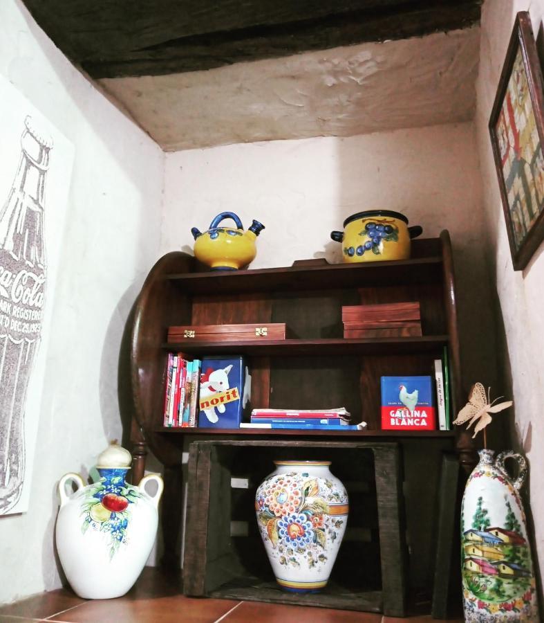 Hostal La Medina De Camponaraya Екстер'єр фото