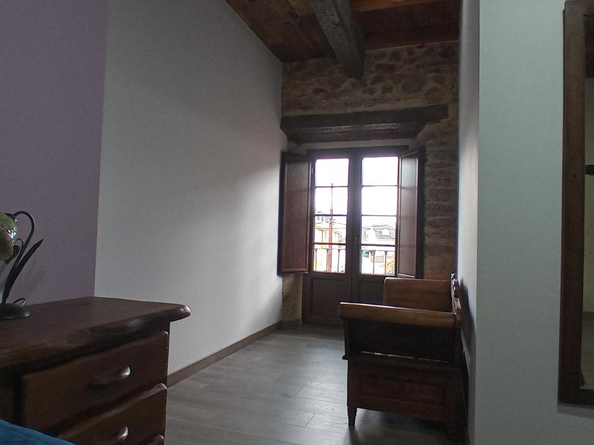 Hostal La Medina De Camponaraya Екстер'єр фото