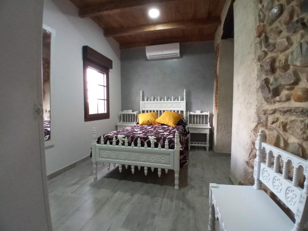 Hostal La Medina De Camponaraya Екстер'єр фото